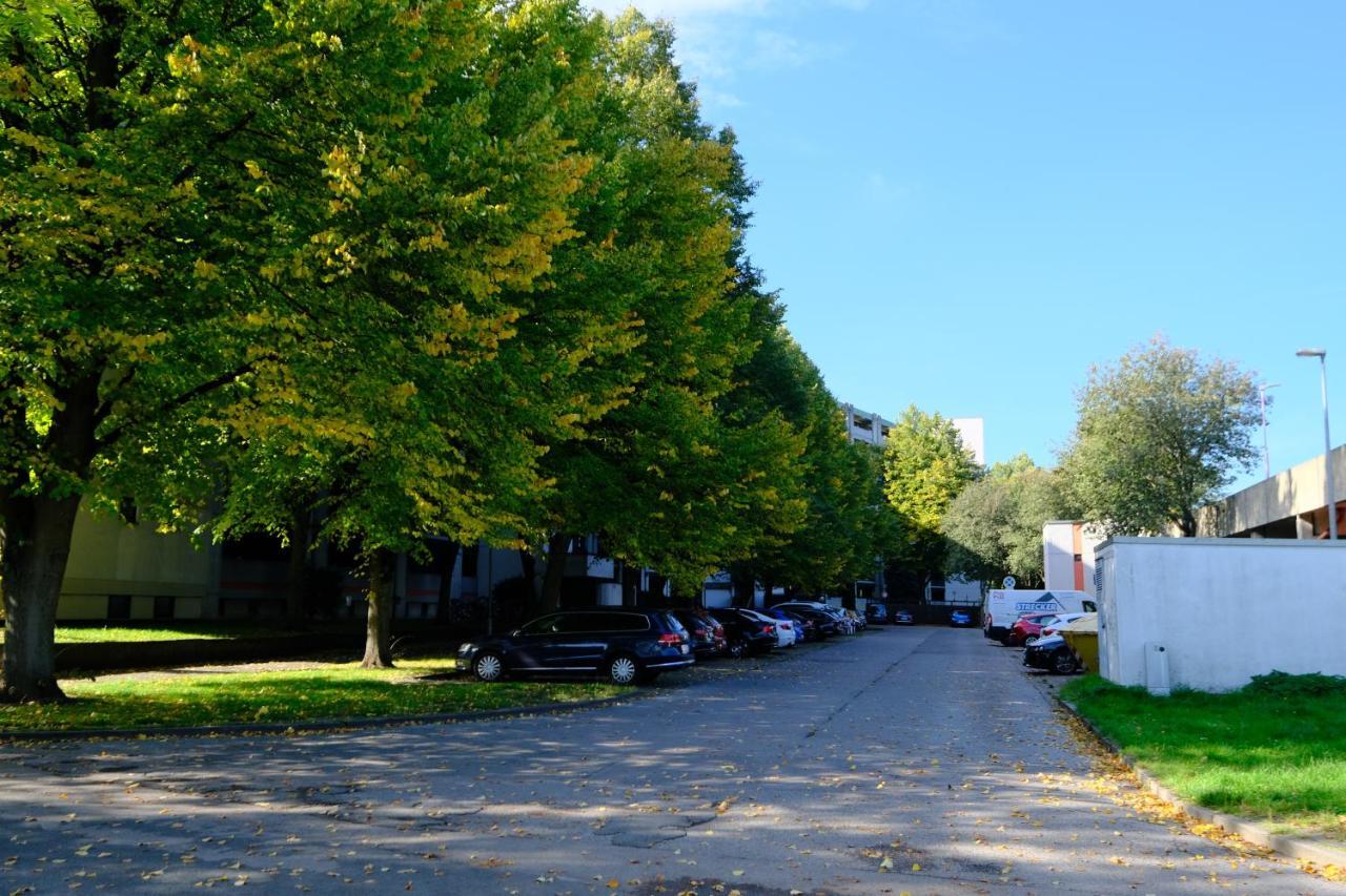 Charmantes Studio In Messe-Naehe Mit Parkplatz Ганновер Экстерьер фото
